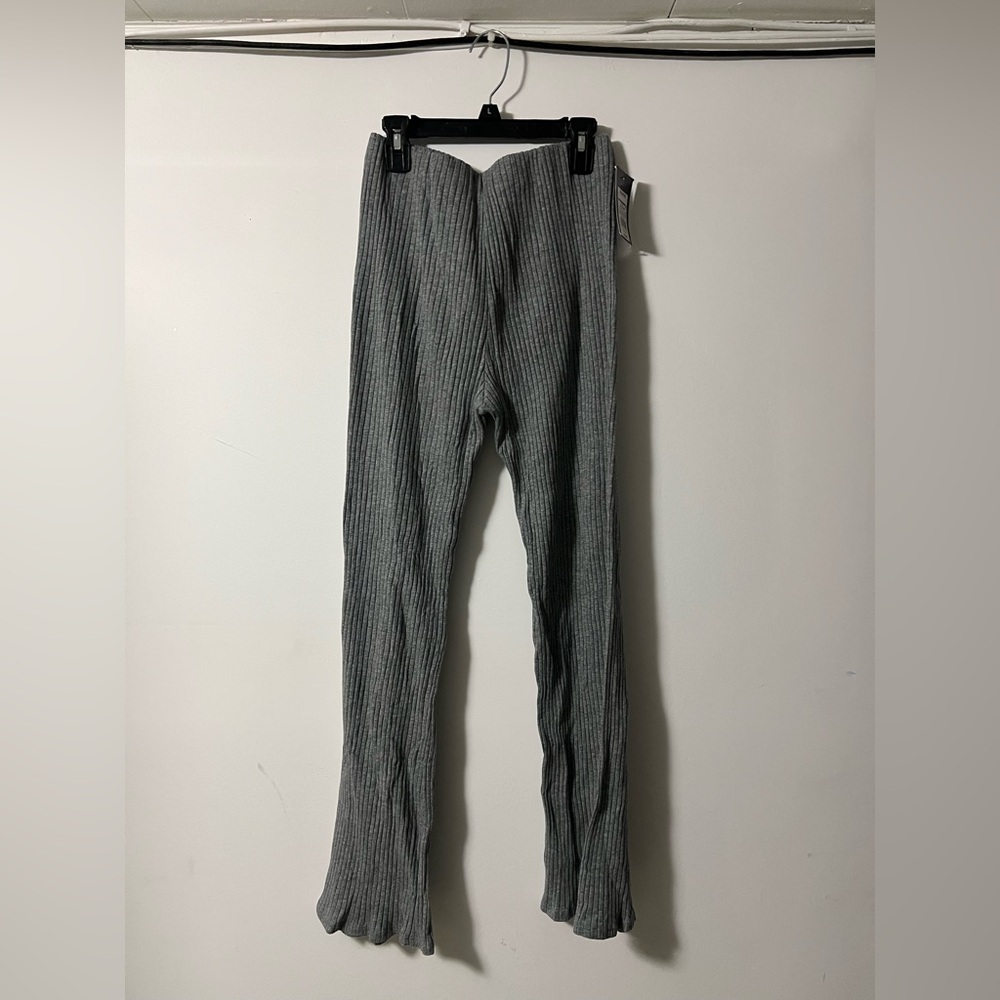 NWT Gray Ribbed JUNIOR Casual Pants